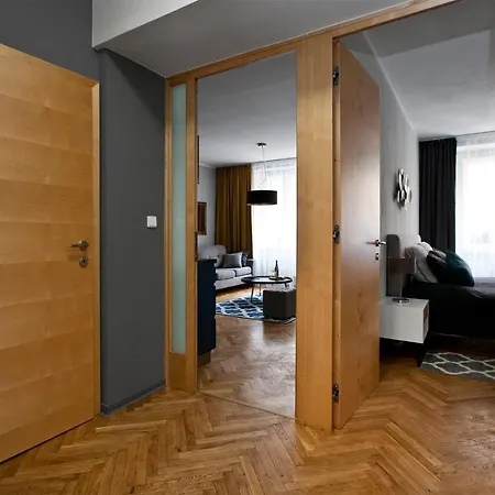 Close To City Centre - Hillside 11 * Prague